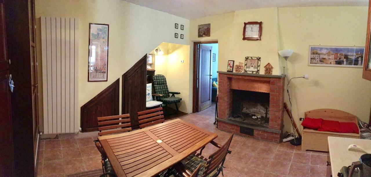 Casa Ai Piedi Della Riserva Naturale Pettorano sul Gizio エクステリア 写真